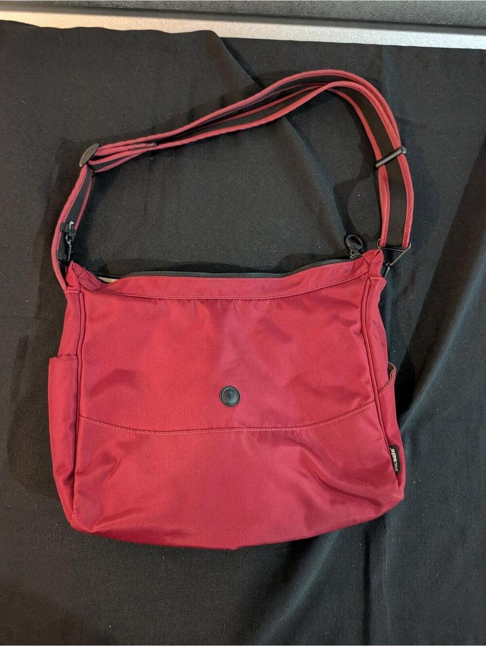 Pacsafe Citysafe 200 Burgundy Anti Theft RFID Cross Body Bag